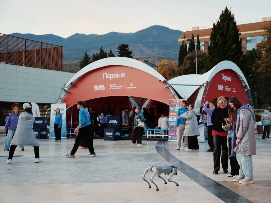 В «Артеке» завершается просветительская программа финала «Большой перемены» среди старшеклассников